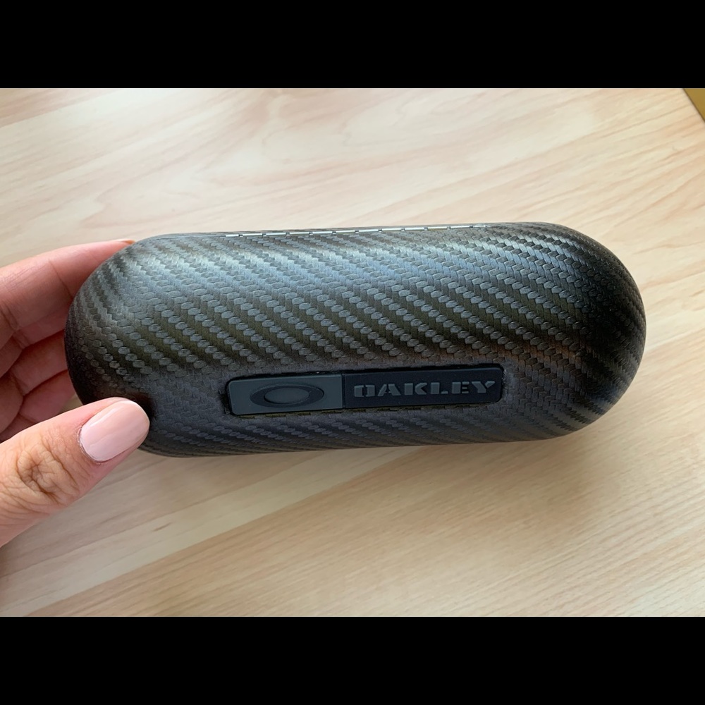 Oakley Carbon Fibre Sunglass Case